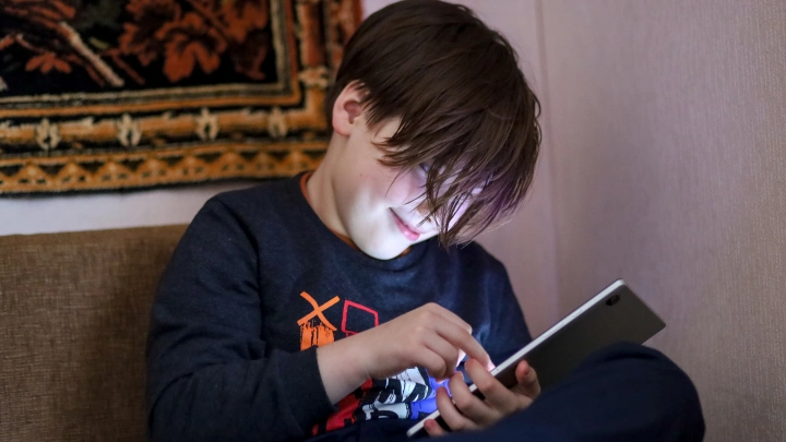 Казахстанцев предупредили об опасности, которую таит в себе игра Roblox