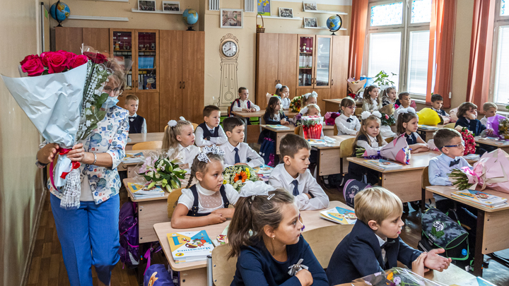 Первый раз в первый Р: названы школы Петербурга, набравшие рекордное количество детей