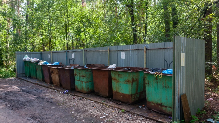 Нижегородские власти отреагировали на ситуацию с выброшенными на мусорку письмами учеников к бойцам СВО