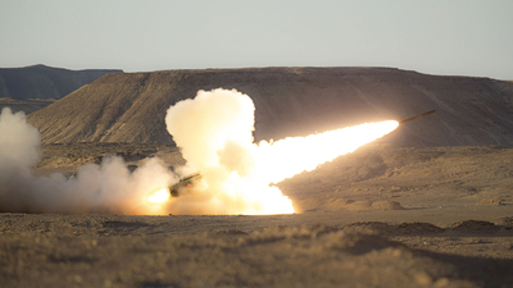 Украинские войска четыре раза за сутки обстреляли ЛНР, выпустив 17 ракет из HIMARS