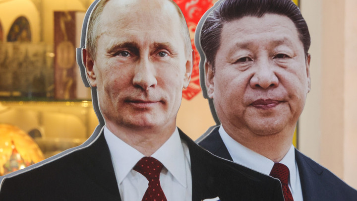 Владимир Путин прибыл в Пекин. Видео