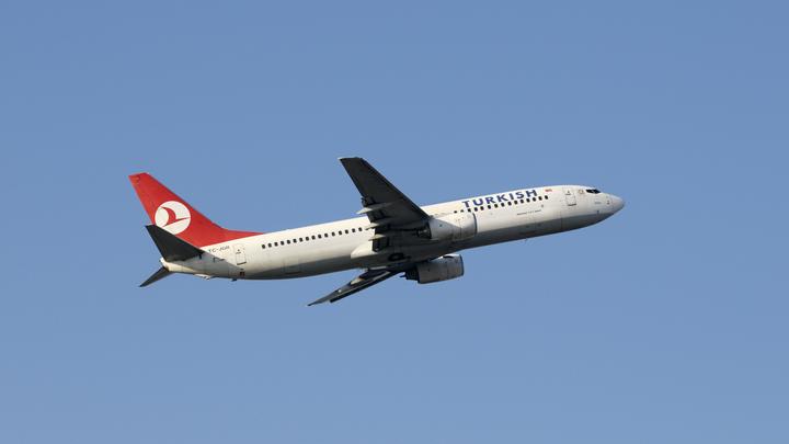 Доктор наук бьёт тревогу и требует отмены открытия границ: Привезут ещё восемь штаммов