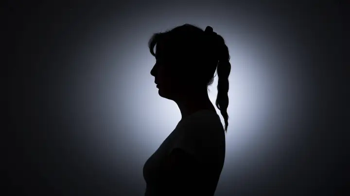 Тайна дяди Юры и видео с кладбища: Пропавшая школьница из Ачинска нашлась - с ней работают следователи