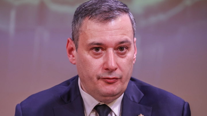 Хинштейн показал последствия атаки дрона на АЗС в Курской области