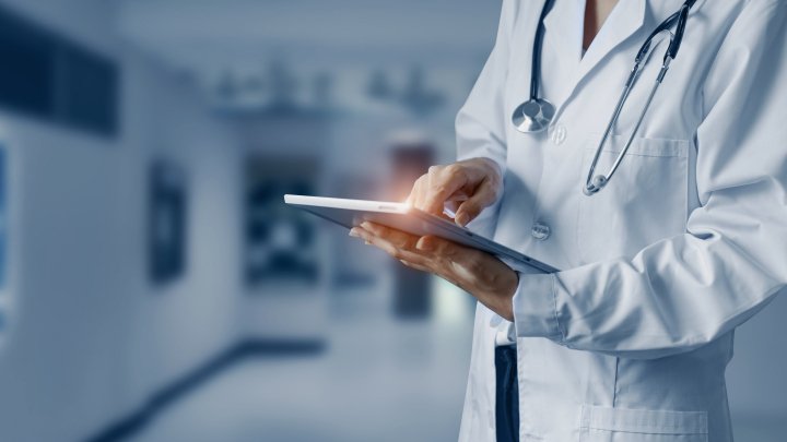 Врачи попытались справиться с осложнениями у пациентки с помощью детского лекарства