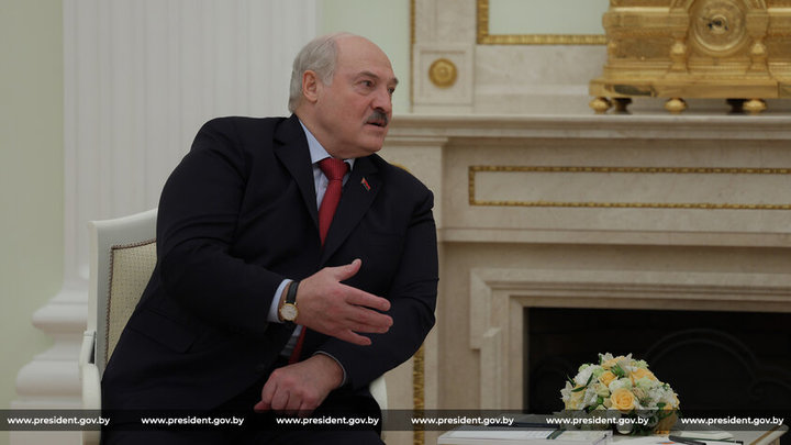 Лукашенко считает, что Украина одумается и поймет, где её счастье