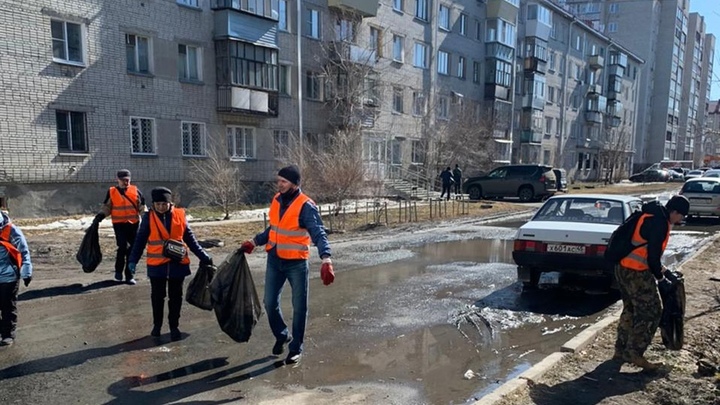 В Кургане безработных приглашают на оплачиваемые общественные работы