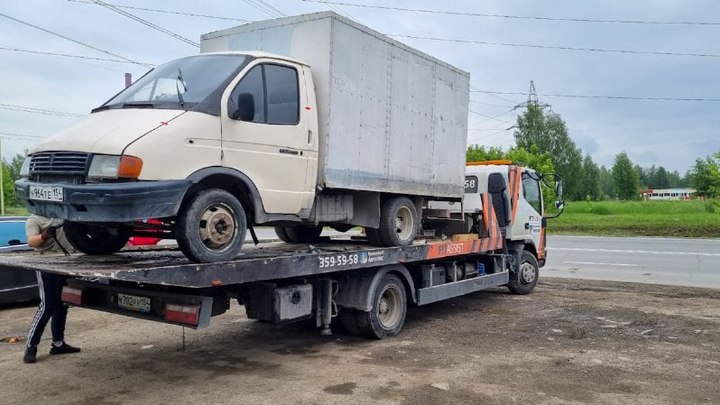 В Новосибирске забрали на штрафстоянку очередную нелегальную мобильную заправку