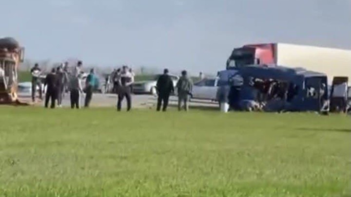 Жуткая авария на Ставрополье: 5 детей из спортивной команды погибли в ДТП