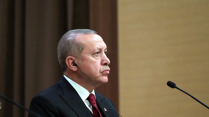 Эрдоган попросил Путина принять Турцию в БРИКС