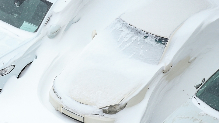 Дворы и улицы Москвы от брошенных машин помогает освобождать портал Наш город