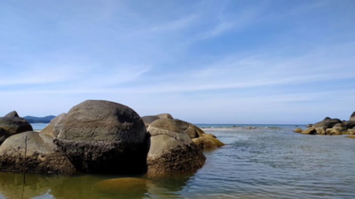 Тайны острова Змеиный: Русские ракеты похоронили спецназ врага?