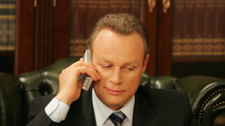 Он трус: Жигунов публично ответил Малахову после критики рублёвских звёзд