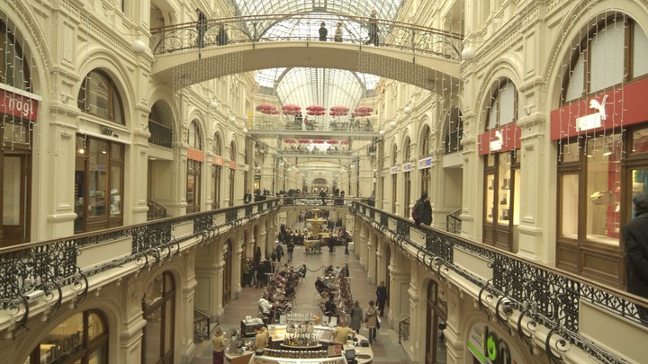 Производитель косметической компании Coty прокомментировал свой уход из России