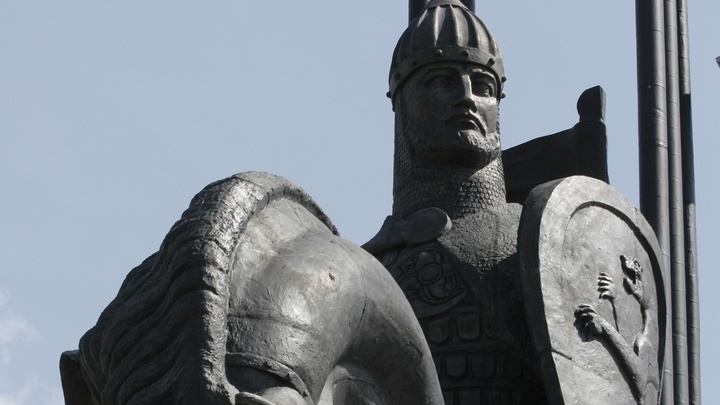 Невский - символ защиты Руси от нечисти: Депутат Госдумы высказался по поводу памятника на Лубянке