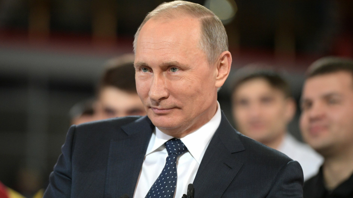 Путин призвал довести до конца процесс пересаживания чиновников на отечественные автомобили