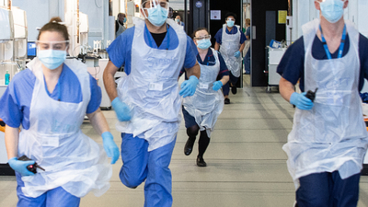 Новая беда в России: Медики массово отказываются работать