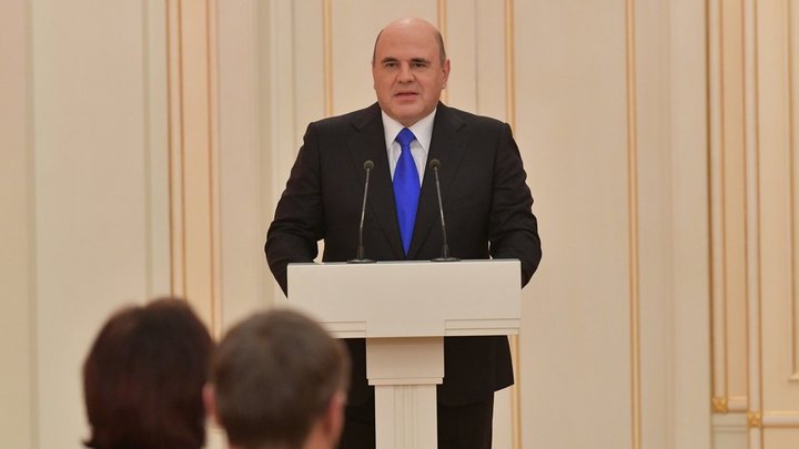 Михаил Мишустин поздравил Никола Пашиняна с праздниками и отметил доброе соседство двух стран