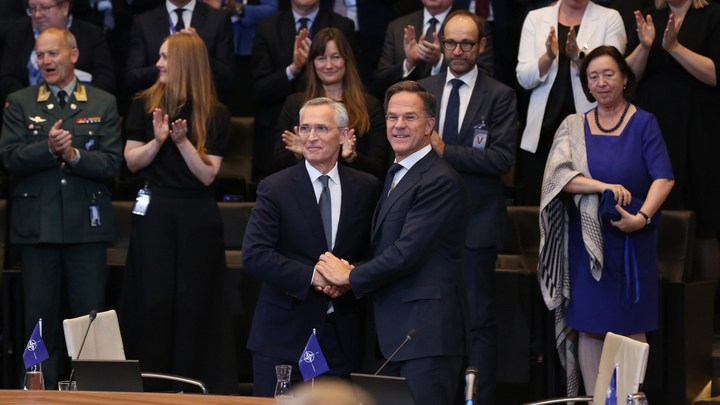 На Столтенберга подали в суд из-за конфликта на Украине: Рютте признался, готов ли Запад сбивать русские ракеты