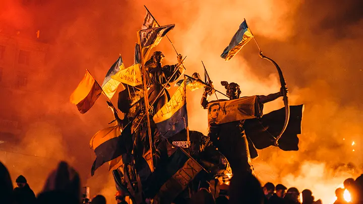 Началось: На Украине готовят новый майдан. Киев вспыхнул, и уже не от русских ракет. Зеленского приговорили