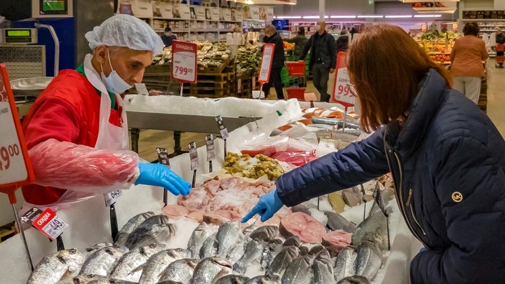 Жить тяжело: в Челябинске подорожал минимальный продуктовый набор