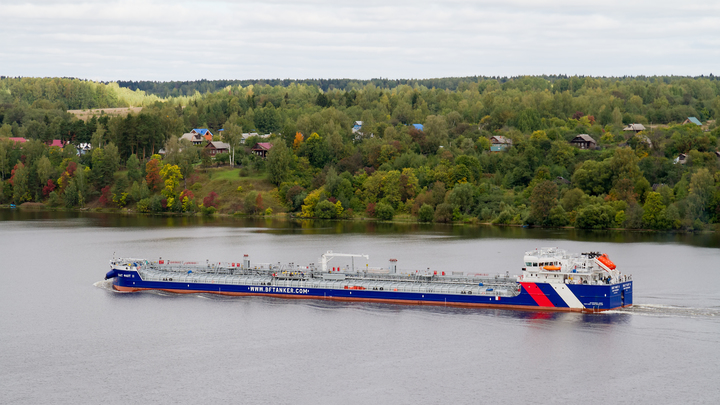 Доказательств нет: В США не увидели попыток России обойти потолок цен на нефть