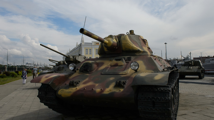 Северная Македония передарила Украине русские танки