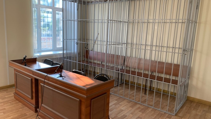 В Новосибирской области работницу больницы осудили за взятки при закупках