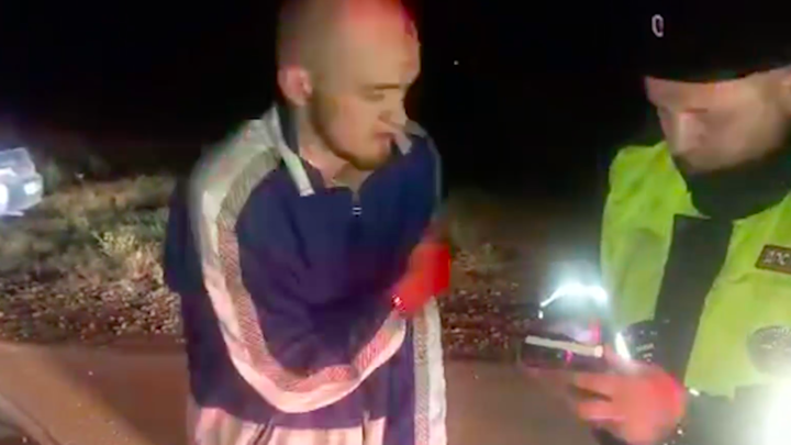 На Кубани пьяный водитель протаранил машину полицейских, пытаясь уйти от погони