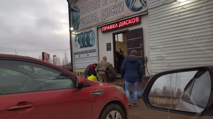 Осталось 4 дня: Синоптики советуют жителям Подмосковья срочно поменять авторезину на зимнюю