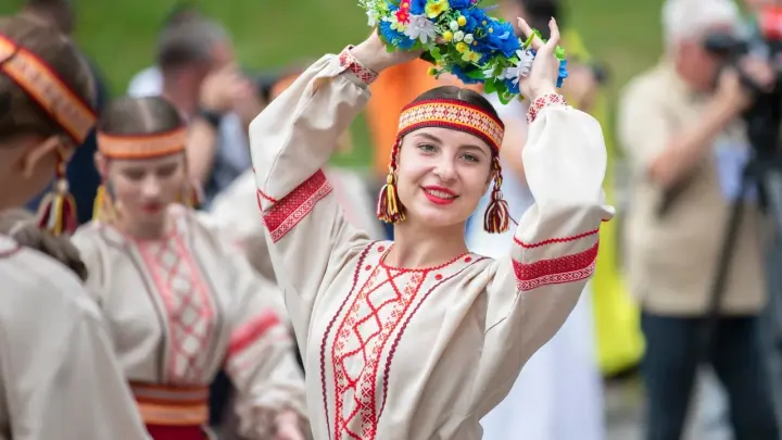 РИАН: Новогодний тур в Белоруссию обойдется в 34 тысячи рублей за двоих