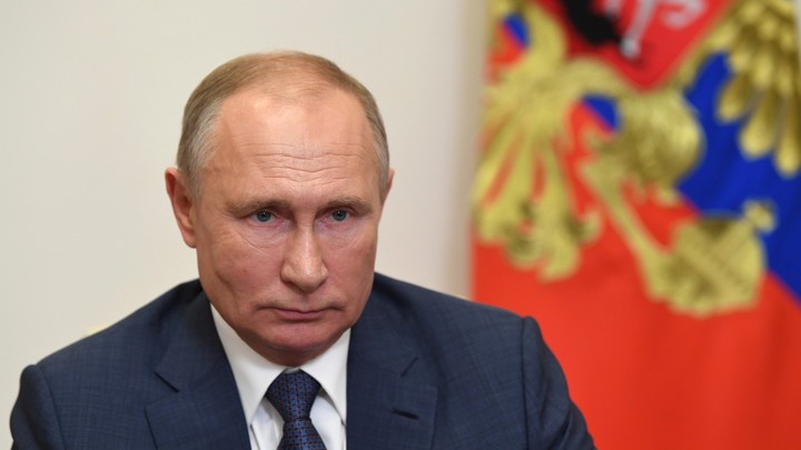 Путин рассказал о личной трагедии с COVID: Умер. Вывезти не смогли