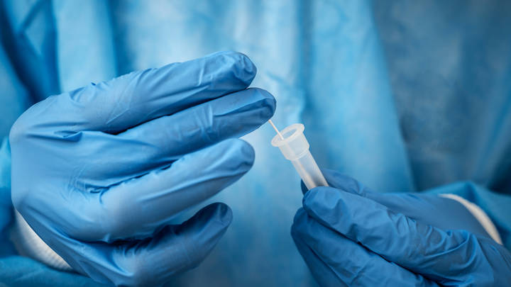 Учёные назвали особенность омикрона: Уступает дельте