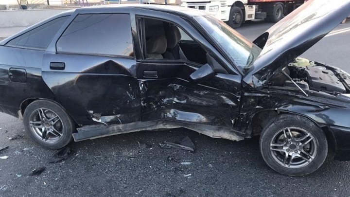 Трое детей пострадали в автомобильной аварии на улице Победы в Самаре