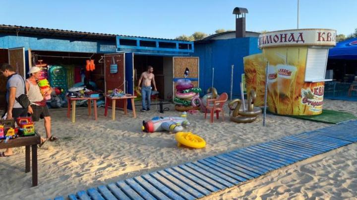 В Анапе пляжи очистили от незаконной торговли