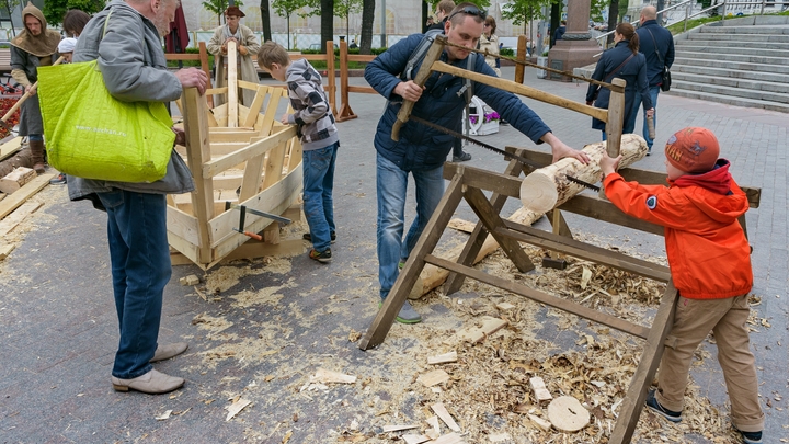 Школа будет учить детей любить труд: депутаты за, учителя – в недоумении