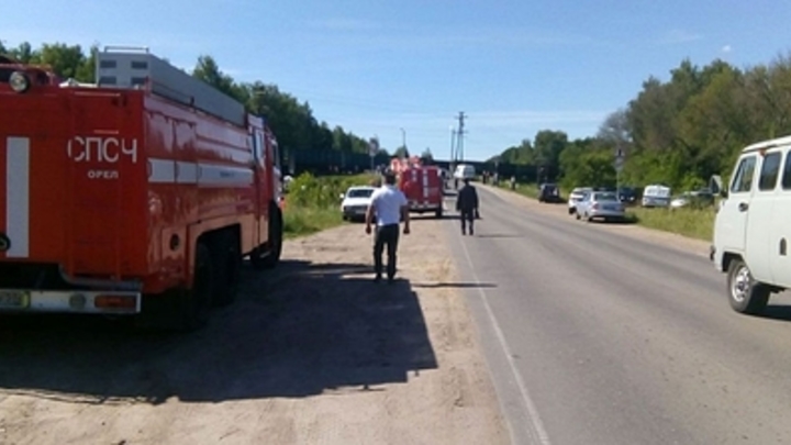Крузак вылетел под большегруз в Петровск-Забайкальском: двое в больнице