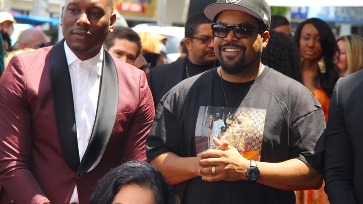 Russian Propaganda! Рэпера Айс Кьюба объявили агентом Кремля из-за твита о фараонах