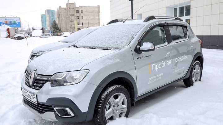 Новейший Renault Sandero рассекретили на фотографиях