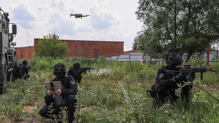 Русские военные уничтожили блиндаж ВСУ под Соледаром с помощью FPV-дрона