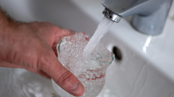 В Краснодаре без горячей воды остались детский сад и две школы