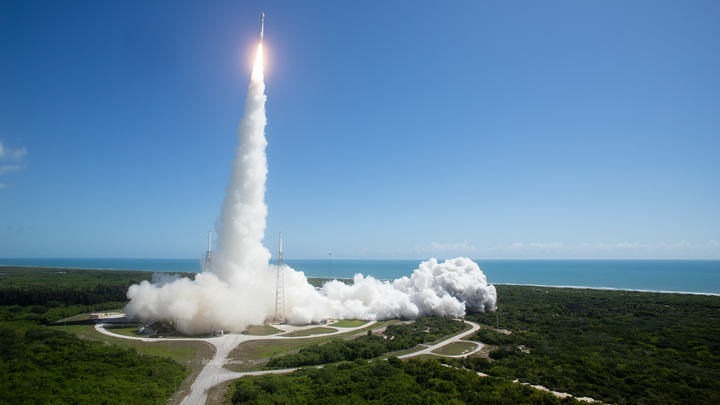 Астронавтов NASA пугает странный звук из застрявшего на МКС корабля Starliner