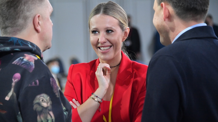 Собчак нецензурно прокомментировала внесённый в Госдуму законопроект об иноагентах