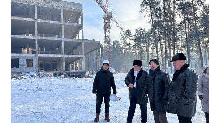 Камеры поставят на стройке детской ККБ в Чите для наблюдения депутатами Госдумы за ходом работ