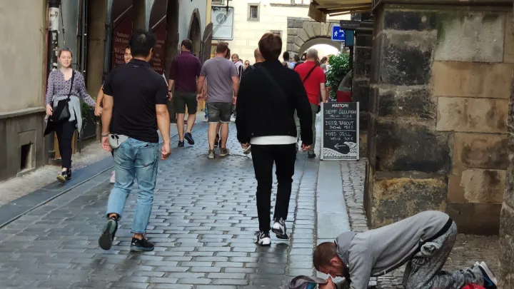 Бюджет под контролем: Германия планирует экономить на соцвыплатах украинским беженцам и безработным