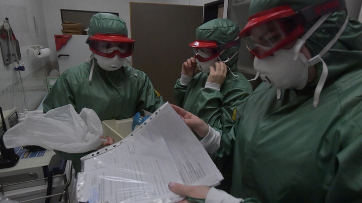 Россия разработала и через взрыв распространила коронавирус по всему миру: Внимание, фейк от российского блогера