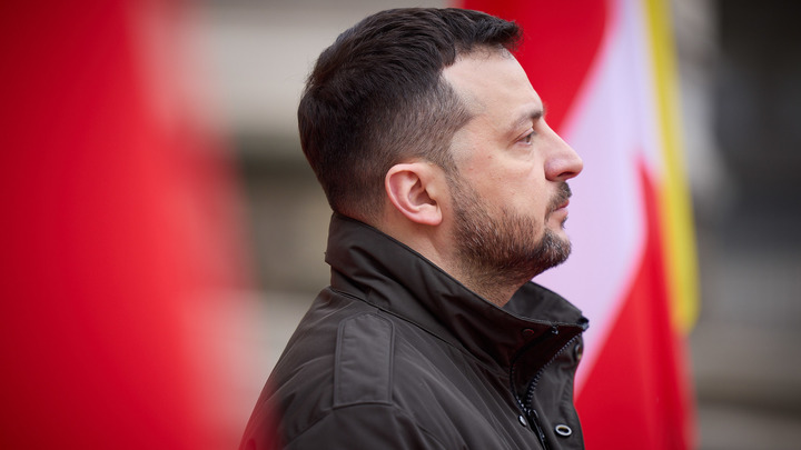 Готовьтесь, момент X: Зеленский приближает крах Украины каждым движением