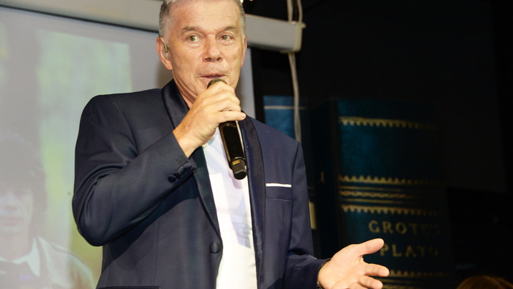 Олег Газманов споёт на Дне учителя в Екатеринбурге в разгар осенней заболеваемости