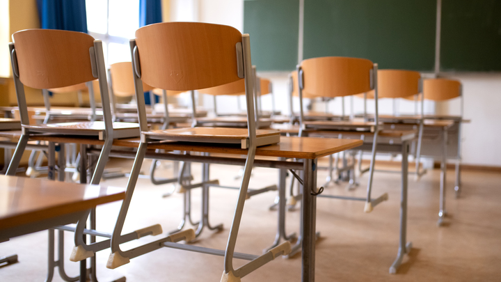 Киев лишает детей будущего: Минобороны представило факты