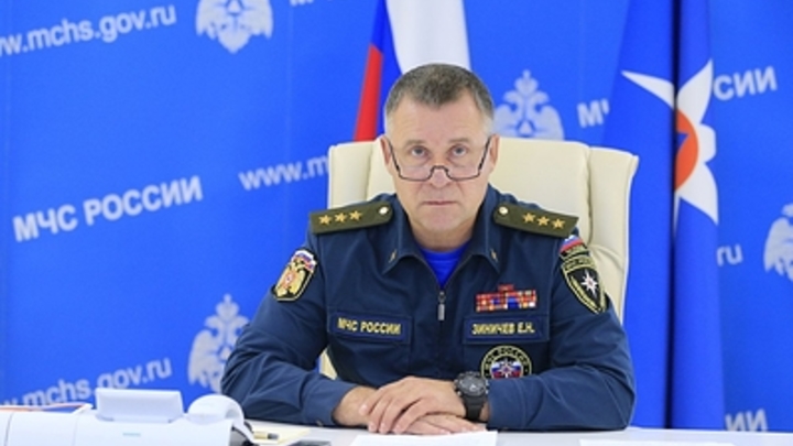 Глава МЧС Зиничев погиб, спасая человека на межведомственных учениях